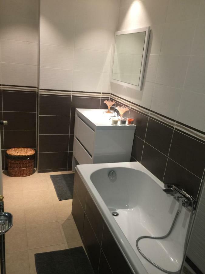 Gite 100M2, Jardin Prive, 3 Chambres A Mondelange מראה חיצוני תמונה